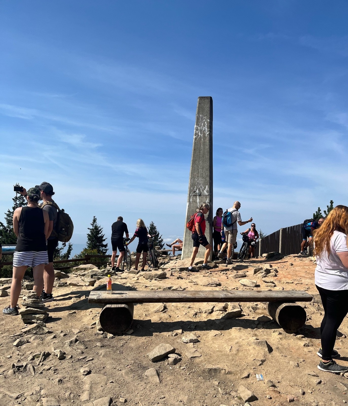 Lysá hora (06) Obelisk na vrchole Lysej hory